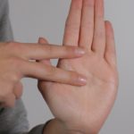 Gebärdensprache (DGS) mit Fingeralphabet